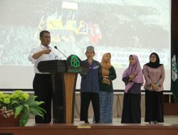 Mentan Bikin Mahasiswa UIN Makassar Melek Mekanisasi Pertanian